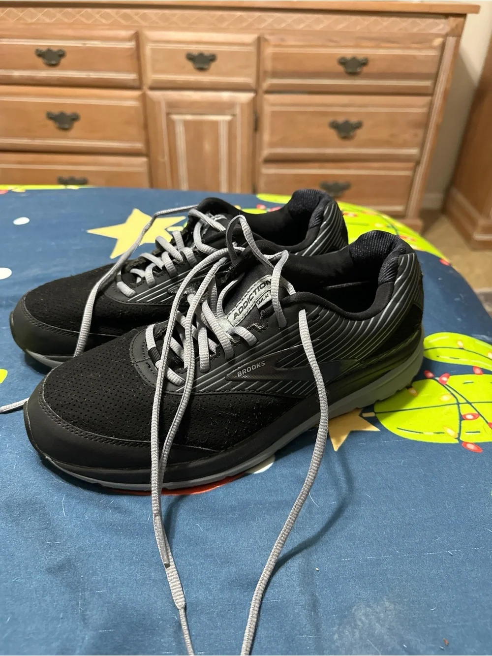 Brooks Addiction Walker